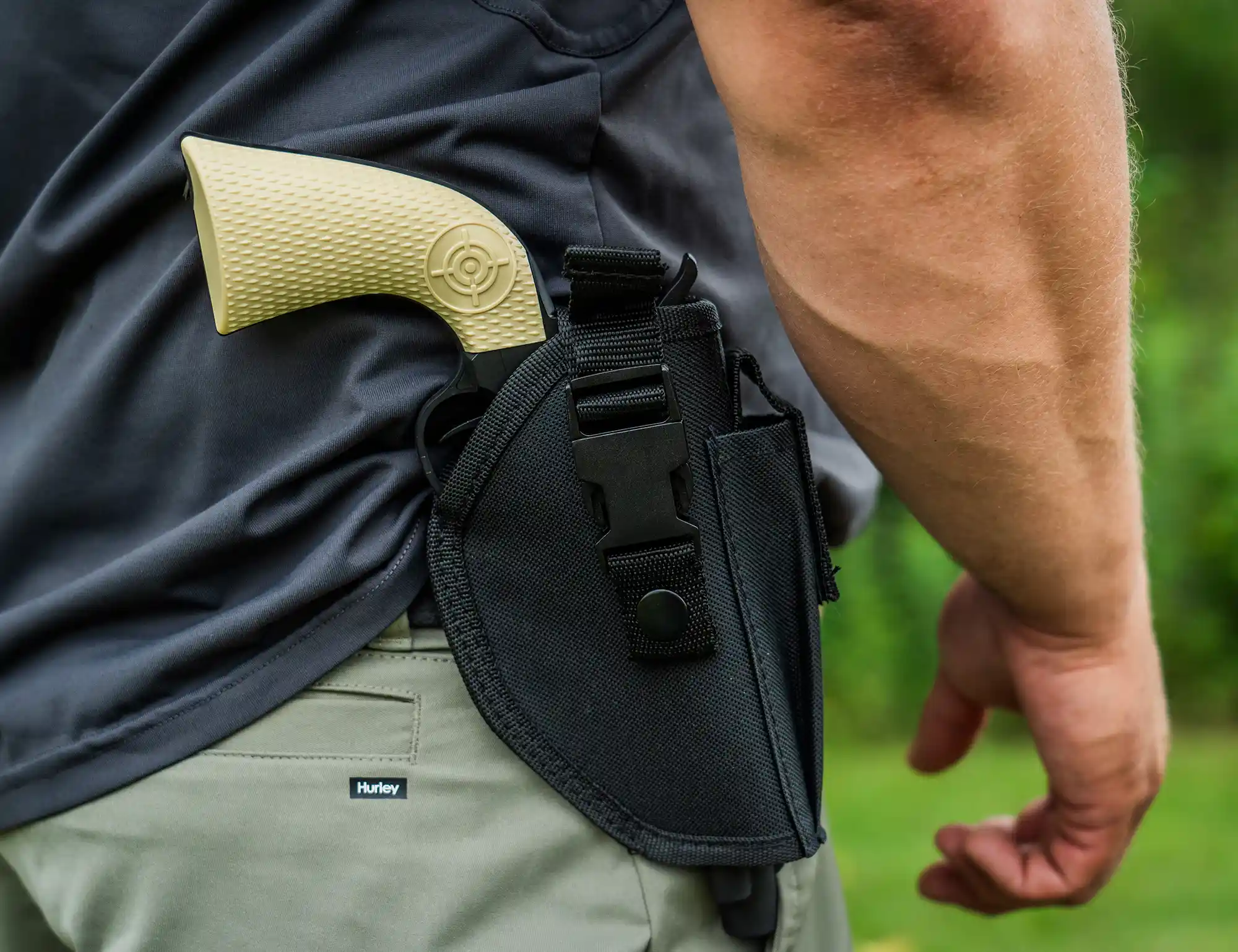 GameFace Pistol Holster SAH02 Outdoor Lifestyle